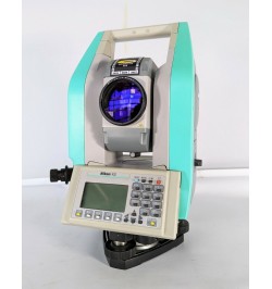 Nikon XS 2 Total Station  Optical Plummet  